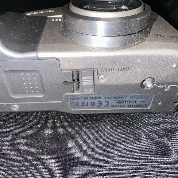 Canon PowerShot G2 4.0MP Digital Camera w/ Battery Memory Card Cord UNTESTED - Picture 2 of 10